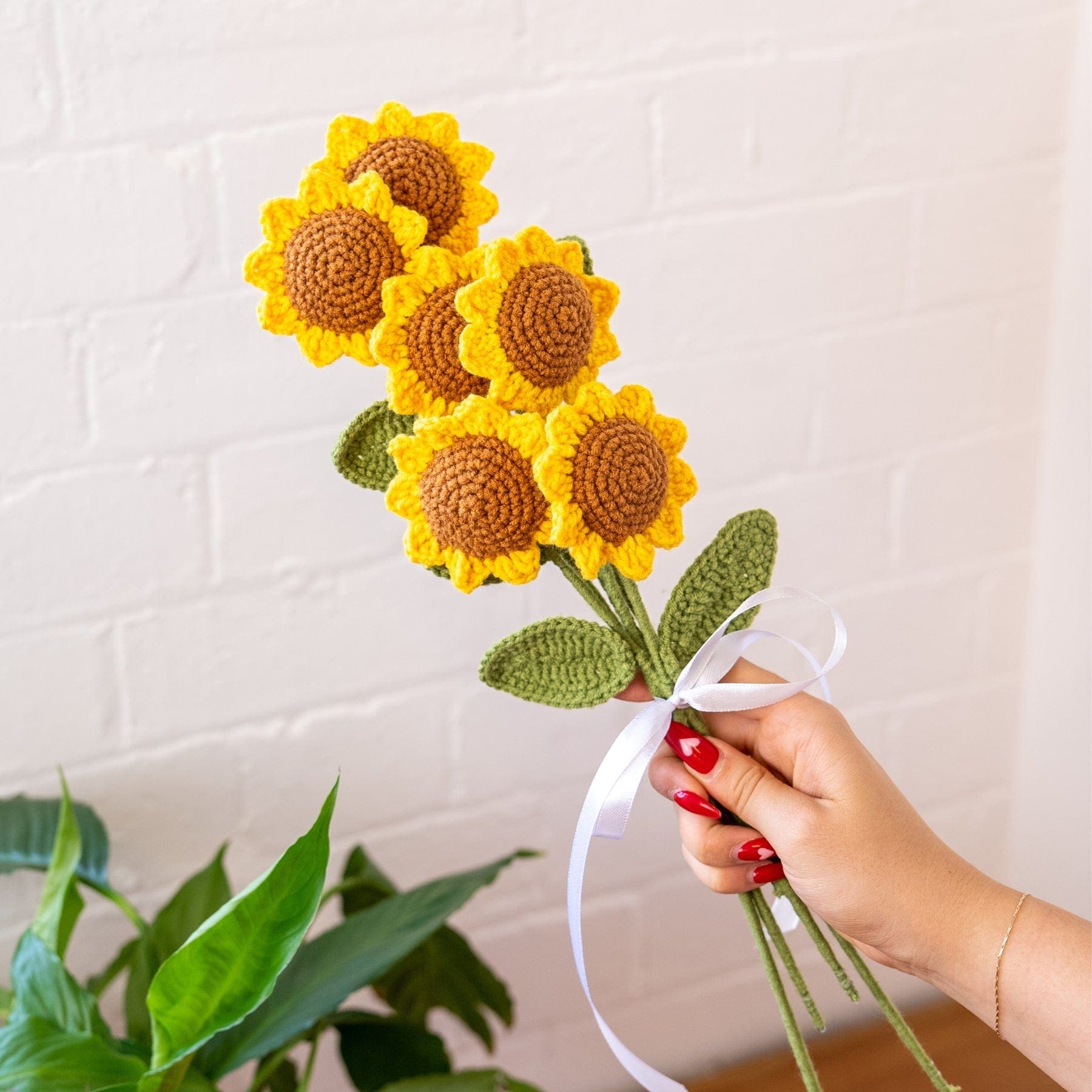 Craft Club Co Sunflower Bouquet DIY | Crochet Flower Kit