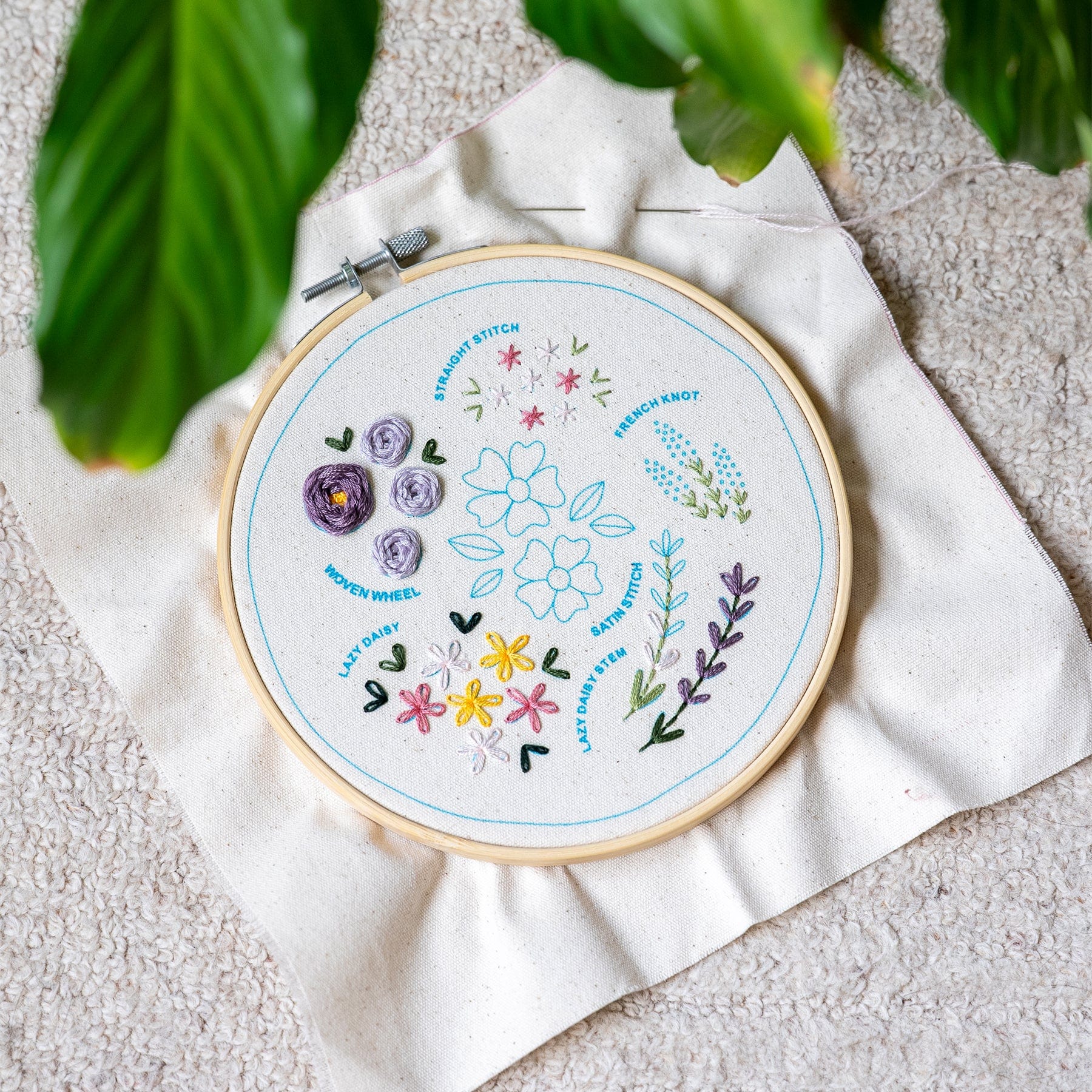 Craft Club Co DELUXE | FLORAL SAMPLER Embroidery Kit