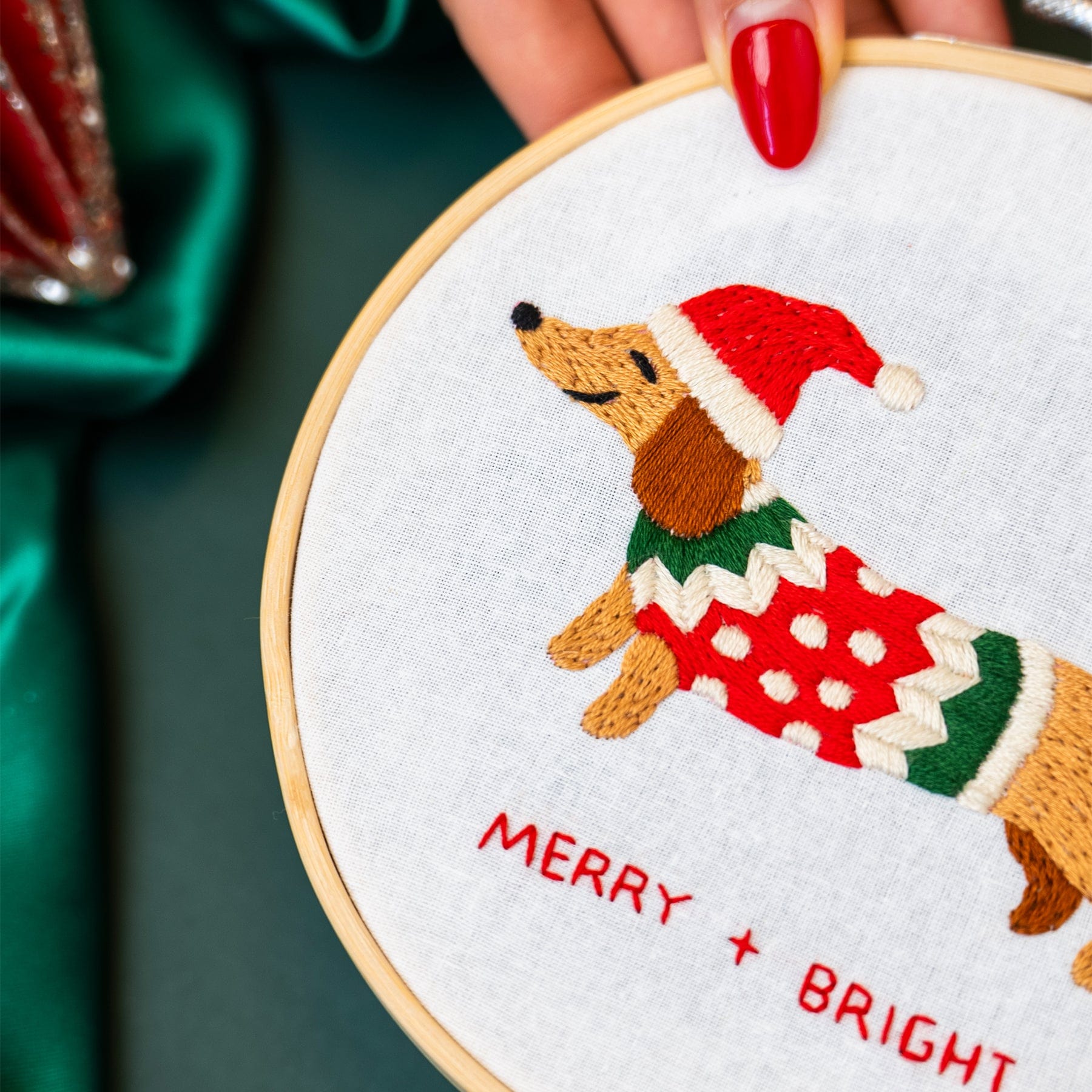 Craft Club Co SANTA'S LITTLE HELPER | Christmas Embroidery Kit