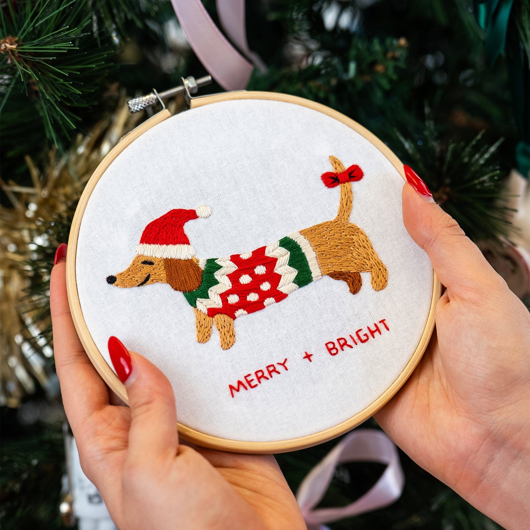 Craft Club Co SANTA'S LITTLE HELPER | Christmas Embroidery Kit