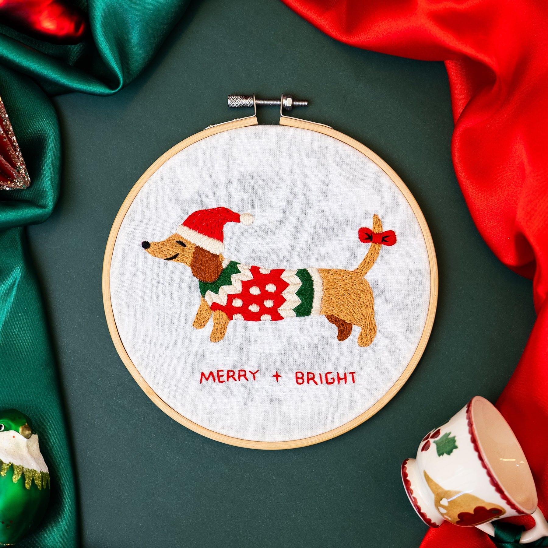 Craft Club Co SANTA'S LITTLE HELPER | Christmas Embroidery Kit