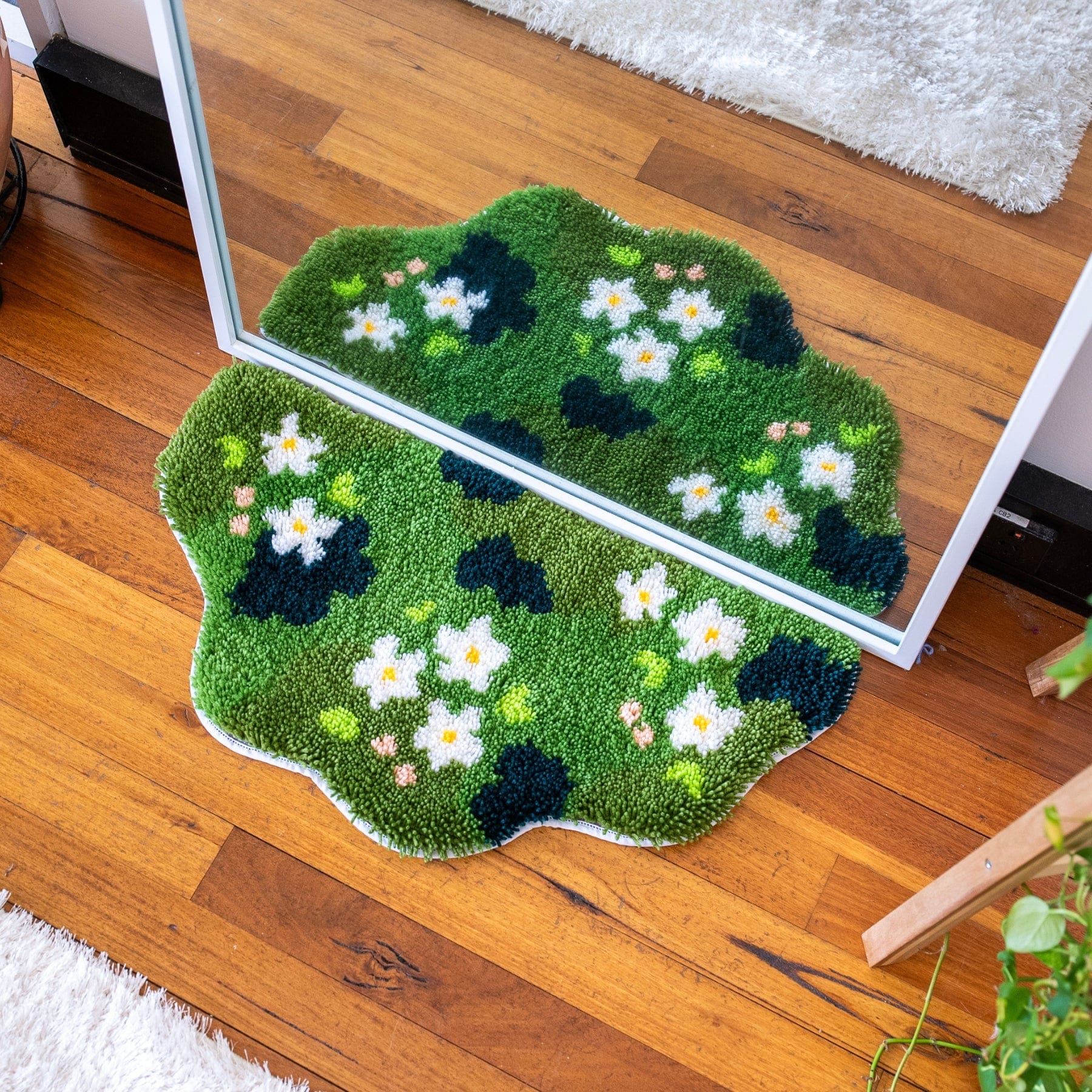 Craft Club Co FLOWER GLADE | XL Mirror Rug Making Kit