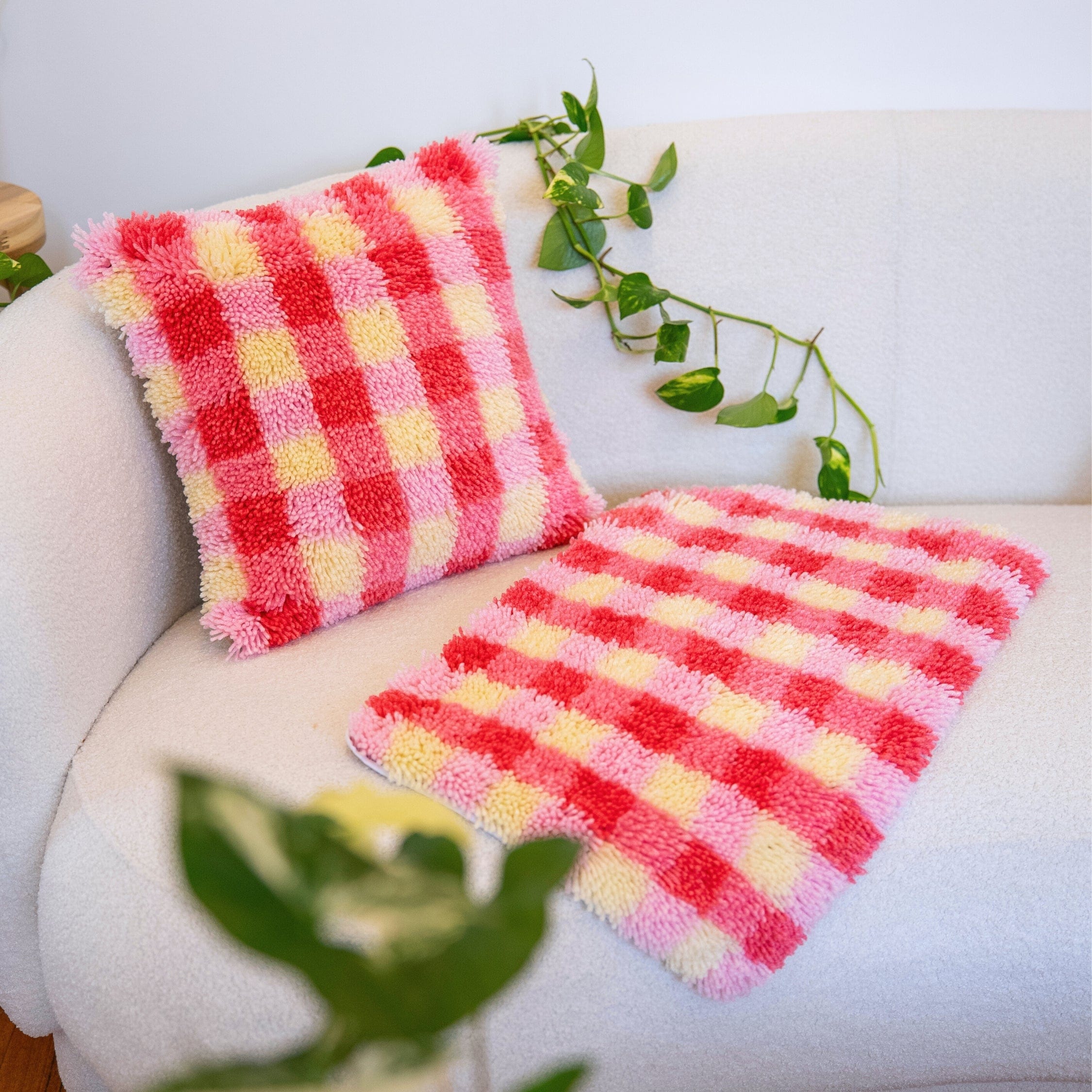 Craft Club Co PINK LEMONADE | Gingham Latch Hooking Bundle