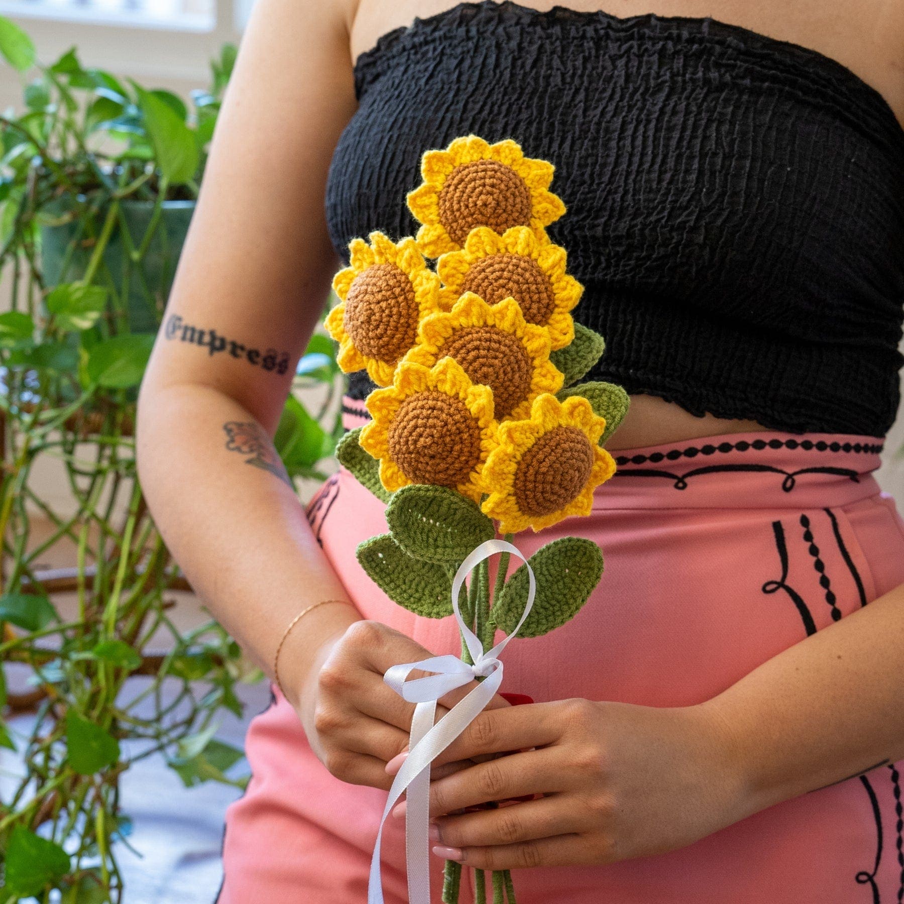 Craft Club Co Sunflower Bouquet DIY | Crochet Flower Kit